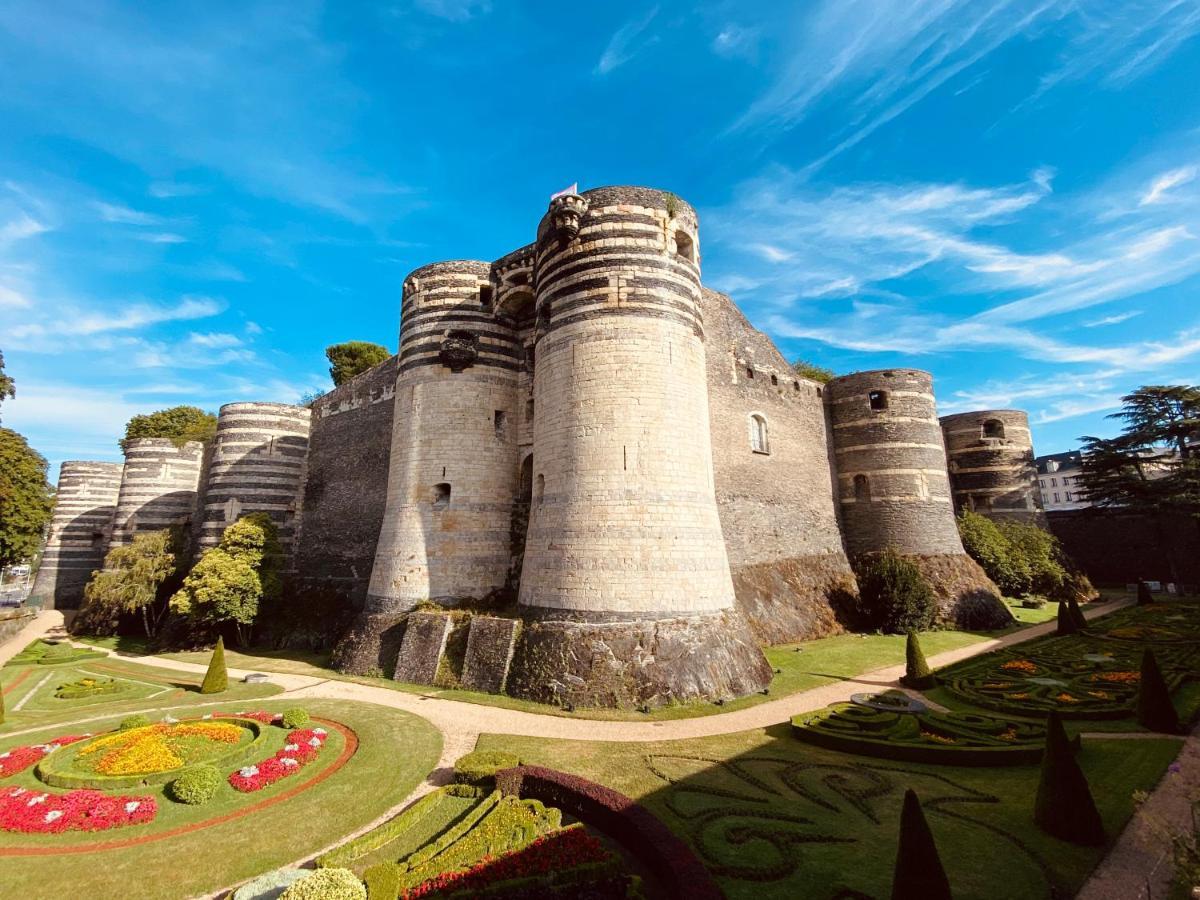 Logis Hotels- Marguerite D'anjou Chateau