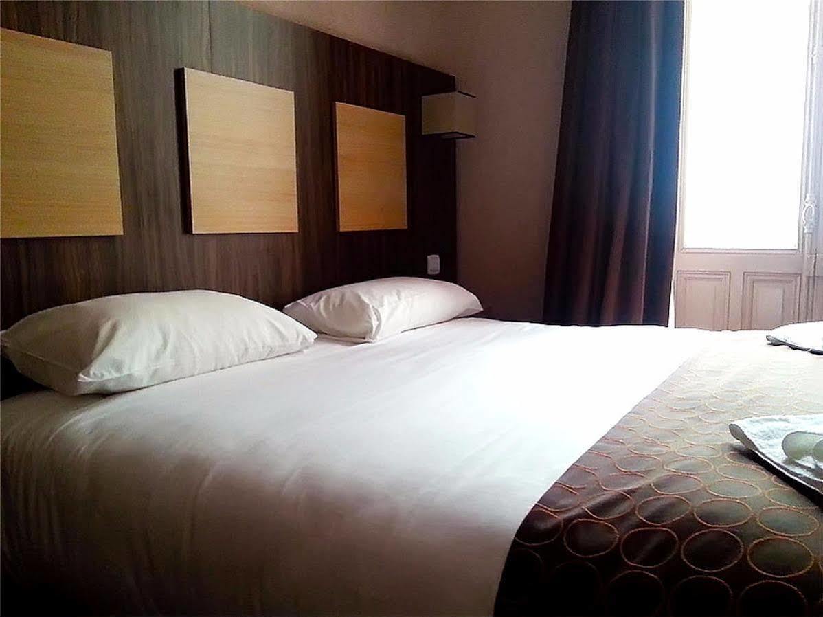 Logis Hotels- Marguerite D'anjou Chateau Hotel 2*