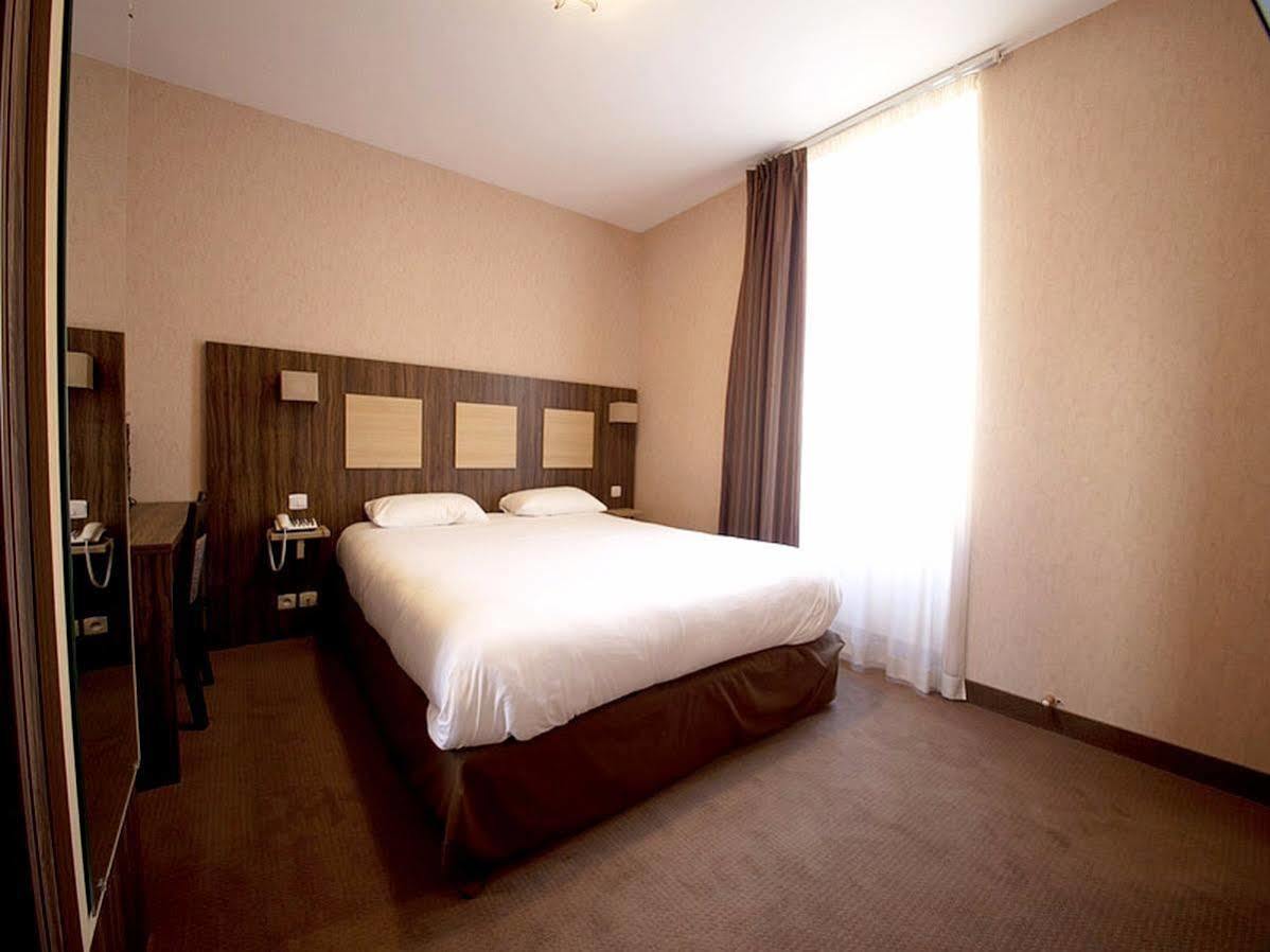 Logis Hotels- Marguerite D'anjou Chateau 2* Angers